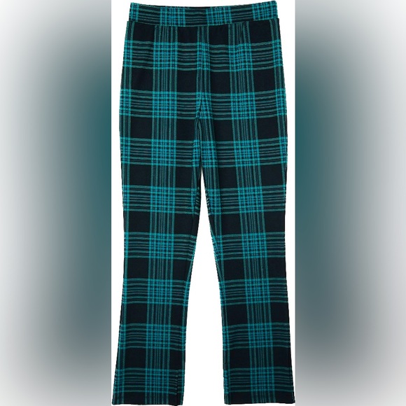 Other - Flare Leg Pants for Girls NWT Girls Size Medium (7/8)
Color Black (Plaid)